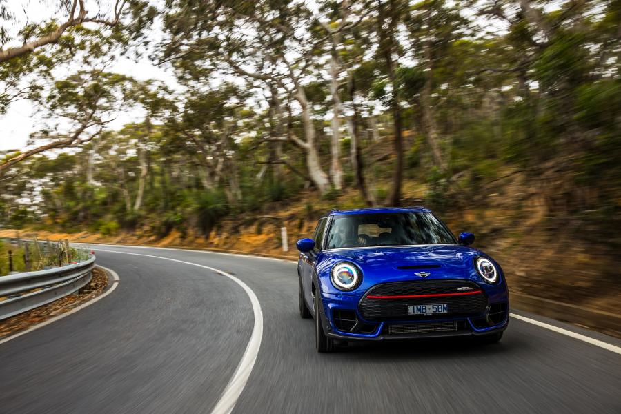  Mini John Cooper Works Clubman (F54) 2019 года  (AU) (фото 35 из 38)